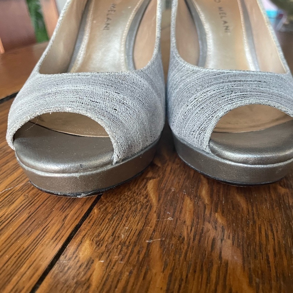 Silver Heels size 6.5 Antonio Mellani - Picture 2 of 6